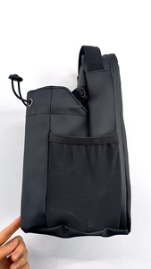 Sac de sport magnétique OEM/ODM PREMIUM avec compartiment pour bouteille d'eau et téléphone, pochette pour clés, pochette portefeuille et sangle réglable - Product Image 6