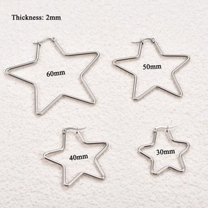 <span class=keywords><strong>Boucles</strong></span> <span class=keywords><strong>d</strong></span>'<span class=keywords><strong>oreilles</strong></span> minimalistes en acier inoxydable poli pour femme, design étoile creuse, style hip-hop rock, bijoux pour fille - Product Image 2