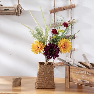 Bouquet de fleurs artificielles Gerberas Note, vase tissé en plastique, décoration d'intérieur, accessoires de mariage CF01248 - Product Image 1
