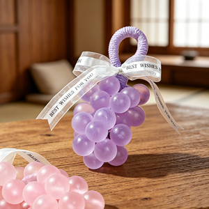 Jabón Artesanal Transparente con Motivo de Uva de 200g, Jabón en Barra con Aceites Esenciales para Baño y Belleza, para Todo Tipo de Piel - Product Image 2