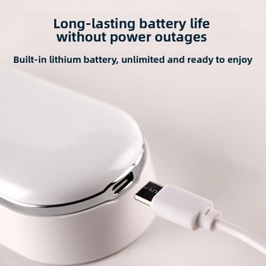 เครื่องนวดหน้าแบบประคบร้อนเย็นพร้อมระบบสั่นสะเทือน ชาร์จผ่าน USB ช่วยยกกระชับผิวหน้า ลดเลือนริ้วรอย และปรับผิวให้กระจ่างใส - Product Image 4