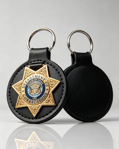 Porta Llaves de Cuero con Insignia del Departamento de Corrección de Utah Personalizado, Chapado en Oro/Níquel - Product Image 2