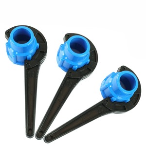 Clé à <span class=keywords><strong>pipe</strong></span> en PE de haute qualité 20/25/<span class=keywords><strong>32</strong></span>/40/50 mm, outil de réparation de tuyaux d'irrigation, adaptateur de connecteur rapide d'irrigation, clé - Product Image 1