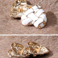 Bonne qualité boutons en métal en forme de coeur vêtements hauts vêtements d'extérieur accessoires d'amour haut de gamme pull manteau pour enfants jolis boutons