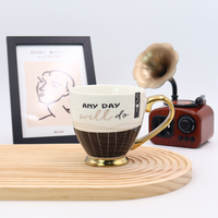Tasse à café en céramique de luxe avec anse dorée, citation inspirante, motif géométrique noir et blanc, tasse à thé sur pied en porcelaine, cadeau