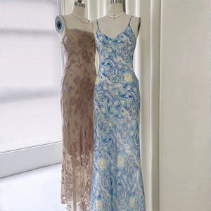 Tissu de lin en soie de lin français à motif de <span class=keywords><strong>nuit</strong></span> étoilée <span class=keywords><strong>bleu</strong></span> léger respirant le tissu de soie de mûrier - Product Image 2