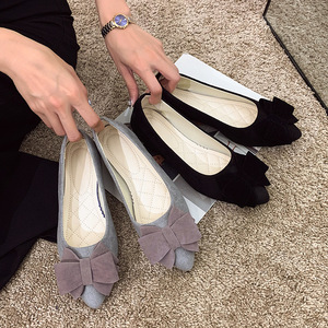 Scarpe da donna taglie forti da ballo a punta da passeggio Slip on mocassini da donna <span class=keywords><strong>con</strong></span> fiocco <span class=keywords><strong>ballerine</strong></span> piatte - Product Image 2