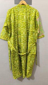 Bata de mujer con estampado floral verde, manga tres cuartos, cuello en V, longitud completa, ropa de dormir informal, ropa de verano tejida - Product Image 6