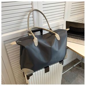 Sac de voyage et de sport pour femme, nouveau design, personnalisable avec logo, idéal pour le yoga, la gym, les sorties nocturnes et les activités de plein air - Product Image 6