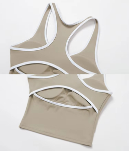 Completo Sportivo <span class=keywords><strong>Donna</strong></span> a Contrasto, Top Corto con Schiena Incrociata e Leggings a Vita Alta, Set Yoga e Allenamento - Product Image 6