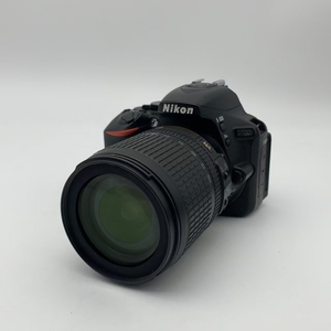 Vente en gros d'appareils photo reflex numériques NikonS <span class=keywords><strong>D5600</strong></span> d'occasion, originaux, avec objectif 18-105 mm VR, kit 24,2 MP, SnapBridge, Bluetooth, écran tactile, qualité supérieure, revente - Product Image 2