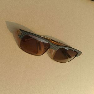 ขาแว่นตาคาร์บอนไฟเบอร์แบบกำหนดเอง โรงงานตงกวน อุปกรณ์เสริมแว่นตา - Product Image 1