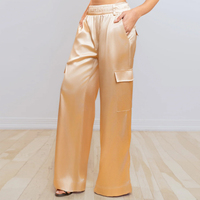 Baggy personnalisé en soie champagne pantalon cargo en satin pour femmes pantalon à jambes larges pantalon long et décontracté en satin pour femmes vente en gros