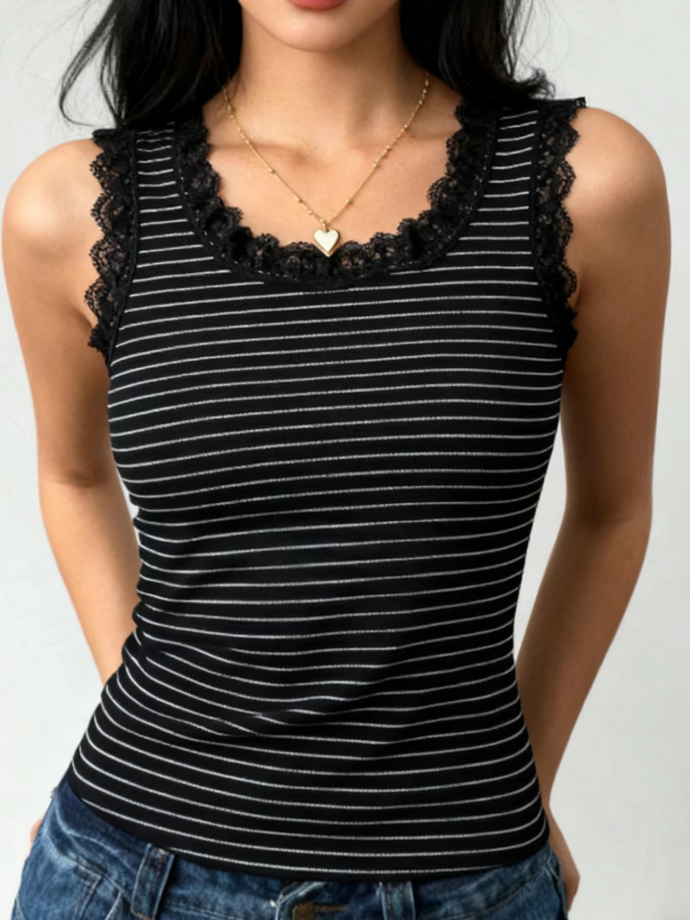 Wholesale Breathable Polyester/Spandex Round Neck Lace Tank Top Women Sports Slim Fit Yoga Fitness Workout stripe Tank Tops