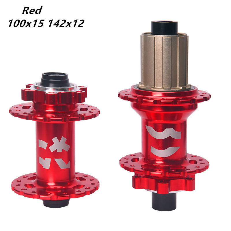 Axe traversant rouge