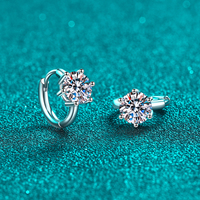 Boucles d'oreilles clous en argent sterling 925 plaqué rhodium, moissanite taille brillant, sertissage à six griffes, fermoir sécurisé, certifiées par un tiers, élégantes