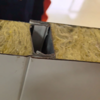 Paneles Sándwich Fenólicos - Paneles de Pared Exterior de Acero Galvanizado, Diseño Moderno, Resistentes al Fuego y Ecológicos