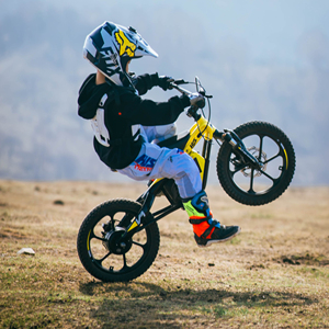 รถจักรยานยนต์ไฟฟ้าสำหรับเด็ก Hus Kids Racing Ebike 653W 36V ขนาด 12 นิ้ว 16 นิ้ว ความเร็ว 33 กม./ชม. ทรงตัวได้ดี พกพาสะดวก สกู๊ตเตอร์ 2 ล้อ - Product Image 1