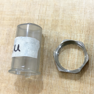 Tapas Protectoras Redondas Personalizadas para Sensores de Acero Inoxidable Mecanizadas por CNC con Certificación ISO9001 - Opciones de PPSU/Silicona/Goma - Product Image 3