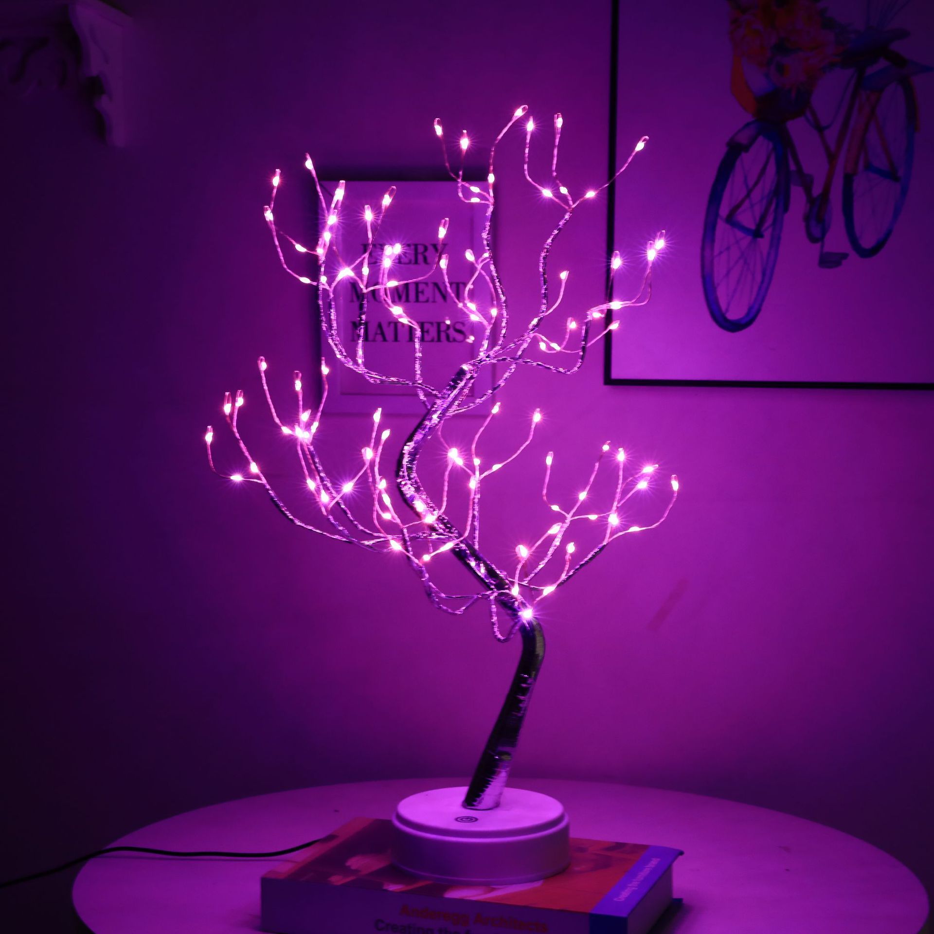 Lámpara de árbol de 108 luces (luz plateada con efecto de polvo en las ramas)