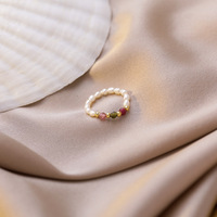 Modischer Verstellbarer Süßwasserperlen-Ring Schmuck Damen Handgefertigte Elastische Kristallperlen mit Perlenketten-Ringen Großhandel