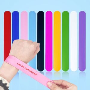 Pulseras de Silicona Personalizadas con Logotipo, Impresas con Diseños para Eventos y Festivales, Suministro de Fábrica - Product Image 2