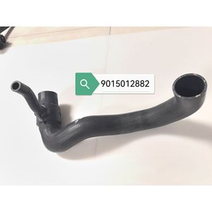 Manguera de Refrigerante Mercedes-Benz 9015012882 de Goma de 380 mm para Sprinter de Servicio Mediano, Pieza de Repuesto - Product Image 1
