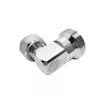 Adaptateur coudé DIN femelle 7/16 vers Mini DIN mâle 4.3/10, 50 Ohms, installation sans outil, contact en cuivre, compression EZ