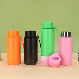 1000ML Custom Logo Modern American Style <b>Insulated</b> Stainless Steel Vacuum <b>Bottle</b> Reusable 34oz Travel <b>Straw</b> <b>Bottle</b> 6-12 Hours - Product Image 1