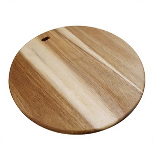Tabla de cortar redonda de madera con patrón de veta natural, fácil de limpiar, solo lavar a mano, hecha en Vietnam - Product Image 1
