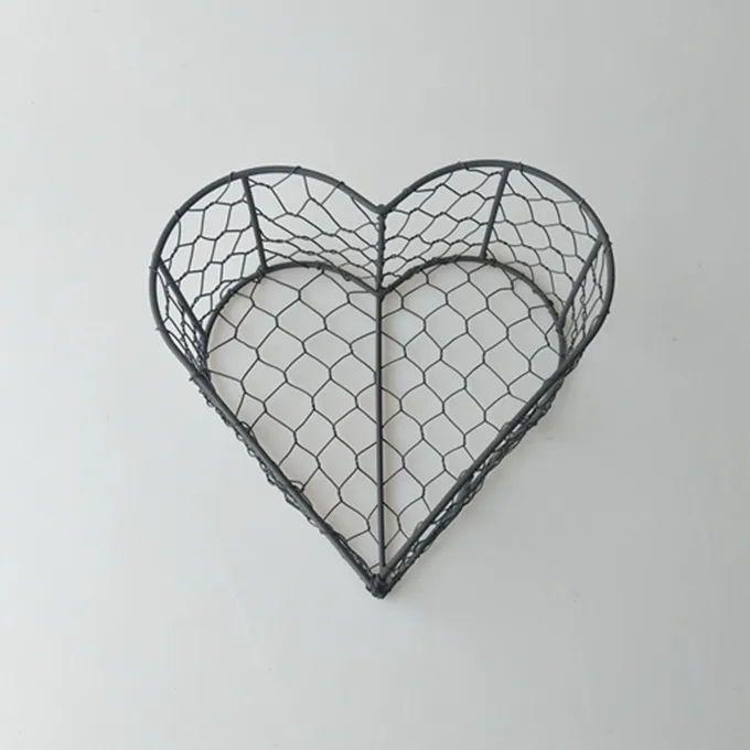 Cestas de almacenamiento personalizadas de estilo Vintage, cestas de alambre de Metal con forma de corazón para recolección de nido de pollo