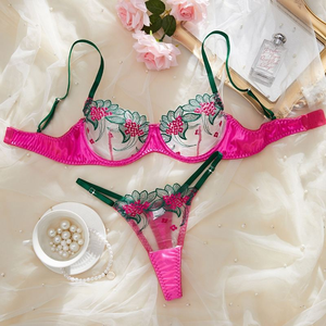 Conjunto de Lencería de Satén Rojo con Bordado Floral para Mujer, Tanga, Ropa Interior Sexy, Transpirable, de Nailon y Elastano, 2 Piezas - Product Image 3