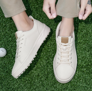 Chaussures de golf pour hommes en cuir véritable blanc avec semelle intermédiaire et extérieure en EVA, pour un usage décontracté au printemps, en hiver, en automne et en été - Product Image 4