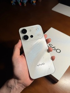 Nuevo Smartphone Android 5G Vo S60 Snap 8S Gen 3 2026 con Pantalla AMOLED de Alta Frecuencia de Actualización de 6.59 Pulgadas, 144Hz, 7200mAh y Carga Rápida de 90W - Product Image 5