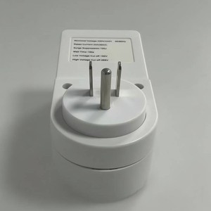 Protector de Voltaje de 20 Amperios con Enchufe Estadounidense, Protección Automática Contra Sobrecargas y Sobretensiones para Electrodomésticos - Product Image 4