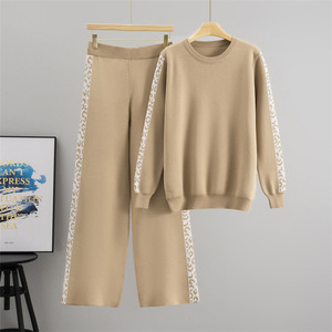 <strong>Leopard</strong> <strong>Printed</strong> Knit <strong>Outfits</strong> Long Sleeve Sweater and Pants 2 Piece Set <strong>for</strong> Women - Product Image 4