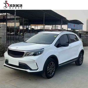 Geely Livan X3 PRO Essence CVT 5 places Faible consommation de carburant Automatique <span class=keywords><strong>Voiture</strong></span> <span class=keywords><strong>d</strong></span>'<span class=keywords><strong>occasion</strong></span> 1.5L 2023 GX3 Pro Prix bas pour la vente aux adultes - Product Image 1
