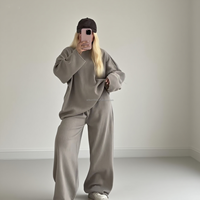 Ensemble Sport Confortable 2 Pièces Modeste Willson pour Femme Musulmane - Haut Manches Longues et Pantalon en Tissu Doux