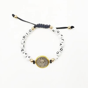 Pulsera de Rosario católica con cuentas hecha <span class=keywords><strong>a</strong></span> mano personalizada con Medalla <span class=keywords><strong>Milagrosa</strong></span> encanto cuentas de piedra hilo pulsera de San Benito - Product Image 3