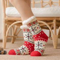 Hochwertige Damen Winter Warme Weihnachten Fuzzy Socken Süße Baumwolle Calcetines Nylon Chausse tte Noe Body Cuff Charakter One Daily