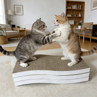 Grattoir pour chat en carton ondulé durable en gros, forme ondulée, surface kraft, pour chats d'intérieur, OEM