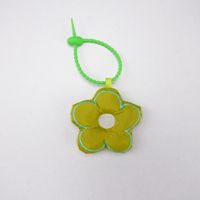 Porte-clés en peluche en forme de fleur de dessin animé, pendentif pour sac en toile DIY