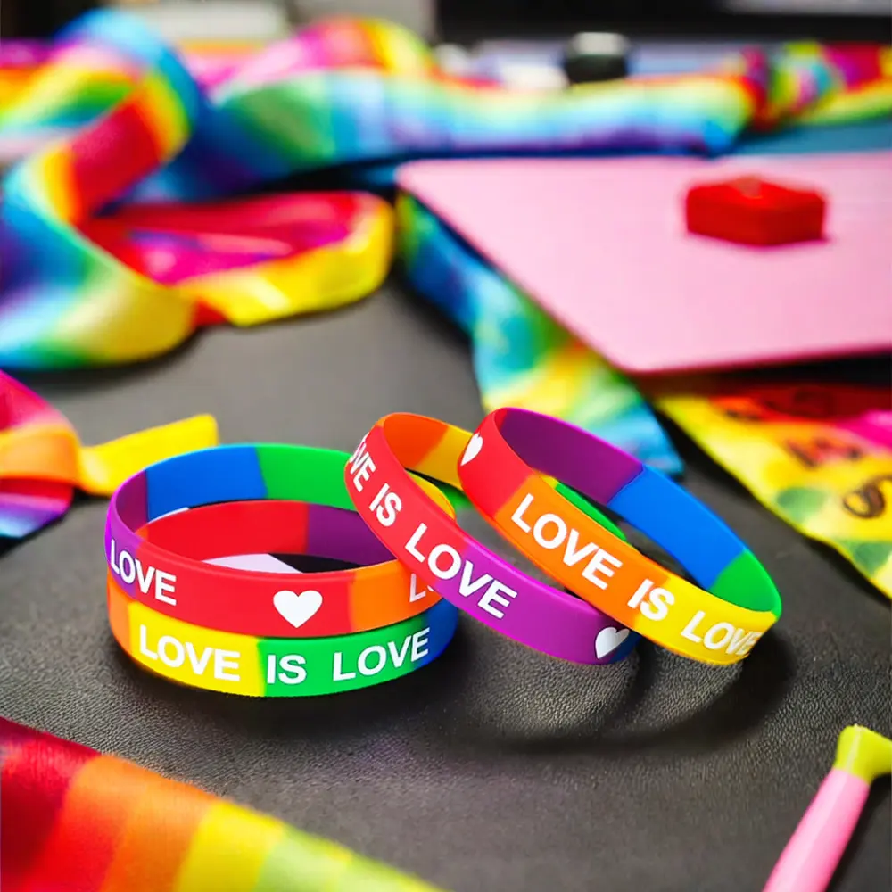 Дешевый Силиконовый браслет с высококачественным печатным браслетом love is Love Сегментированный цвет персонализированный тематический браслет для вечеринки
