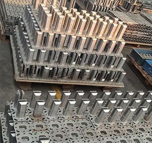 Barandilla sin Marco BNS con Vidrio Australiano de 12 mm, Abrazadera de Acero para Piscina, Clip para Vidrio y Puerta para Cerramiento de Piscina - Product Image 5