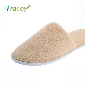 Pantuflas Desechables de Felpa de Coral Estampadas de Alta Calidad para <span class=keywords><strong>Hotel</strong></span>, Color Azul, con Suelas Antideslizantes Cálidas para Spa y Salones de Belleza - Product Image 4