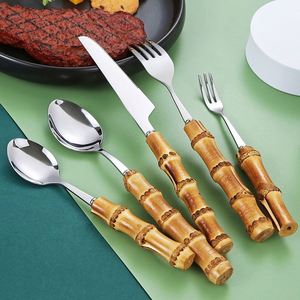 Ensemble de couverts de table en acier inoxydable poli miroir avec manche en bambou naturel pour steak, fourchette, cuillère, idéal pour les fêtes, les voyages et les gâteaux - Product Image 1