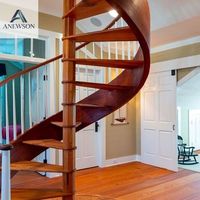 Escalier en colimaçon en bois massif d'intérieur, norme australienne, avec marches éclairées par LED