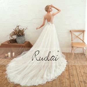 Ruolai ASA28348 Sexy vestido de <span class=keywords><strong>novia</strong></span> con apliques de encaje volantes tul cuello en V A-Line nupcial barato vestido de boda de playa - Product Image 4