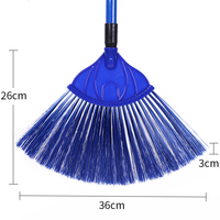 Brosse à poussière longue en plastique pour plafond, design portable, pour murs domestiques et poils d'animaux, avec poignée pratique, écologique, pour toiles d'araignées et poussière, fournie par l'usine