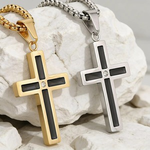 Collier pendentif croix en acier inoxydable pour hommes et femmes, couleur or, incrustation noire en pierre CZ, bijoux chrétiens pour un usage quotidien - Product Image 5